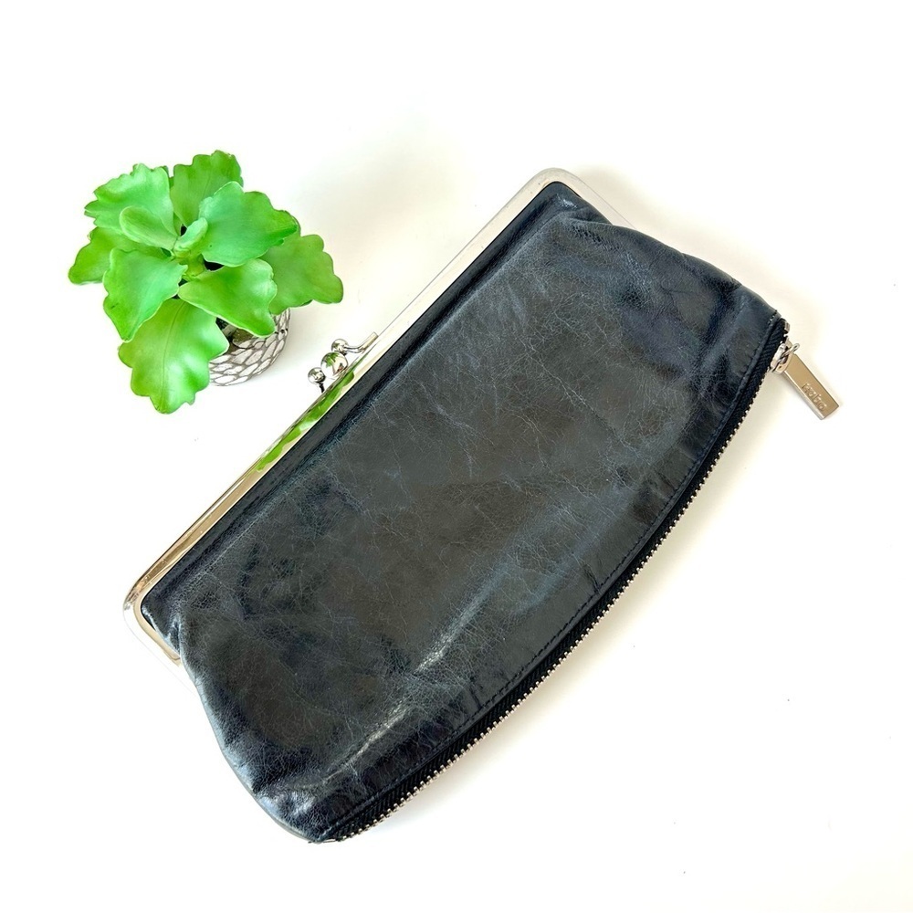 HOBO International Mavis Millie Metal Frame Zipper Bottom Leather Clutch Black - Picture 2 of 6